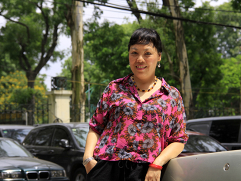 Nh&agrave; văn Y Ban v&agrave; những hệ lụy bất thường